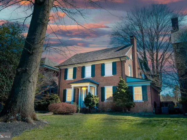 144 E Springettsbury Ave, York, PA 17403