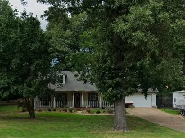 301 Sundown Ln, Brookland, AR 72417