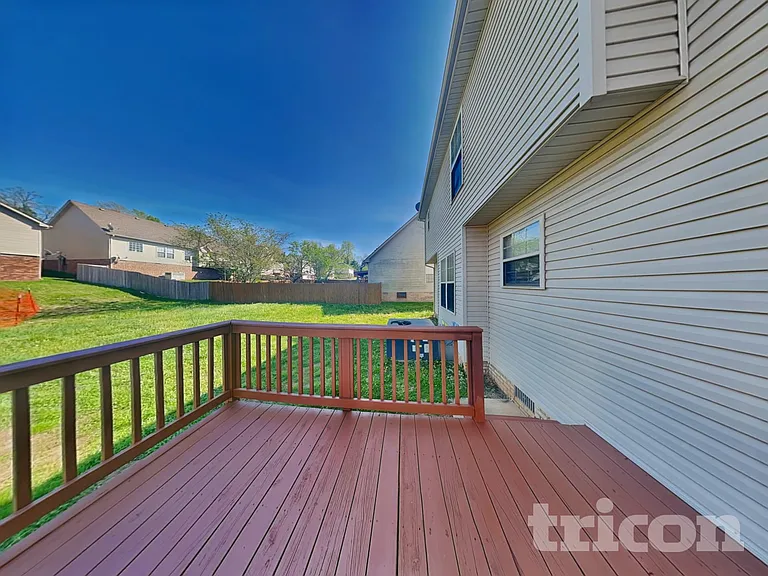 629 Wolfchase Dr — Photo 17