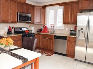 26 Tappan St #2, Kearny, NJ 07032