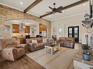 175 County Road 1431, Jacksonville, TX 75766
