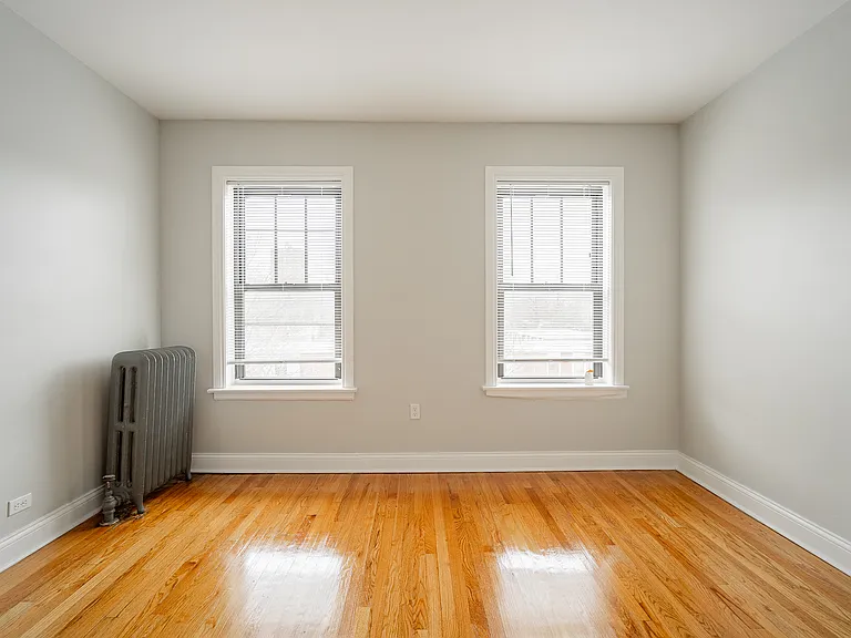 4742-48 S. Woodlawn Ave — Photo 26