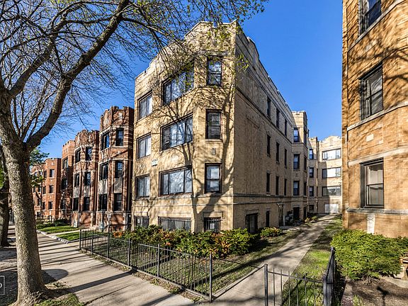 2nd image of 7719-7721 S Yates Ave #4085742