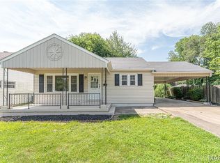 2419 S Carolina St, Louisiana, MO 63353