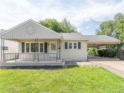 2419 S Carolina St, Louisiana, MO, 63353