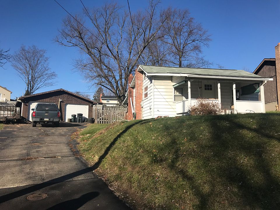 1st image of 380 Margaret Dr