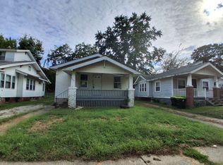 765 W Division St, Decatur, IL 62526