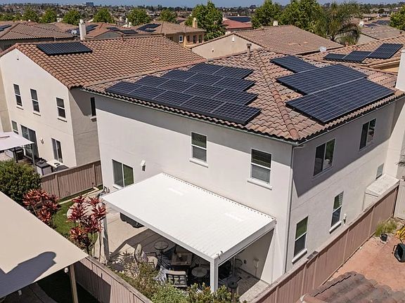3rd image of 1523 Yanonali Ave