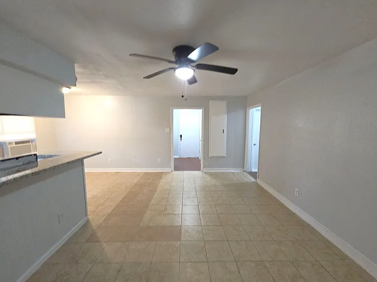 4203 Wuthering Heights Dr — Photo 22