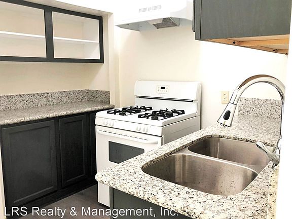3rd image of 1139 W 27th St #9281630