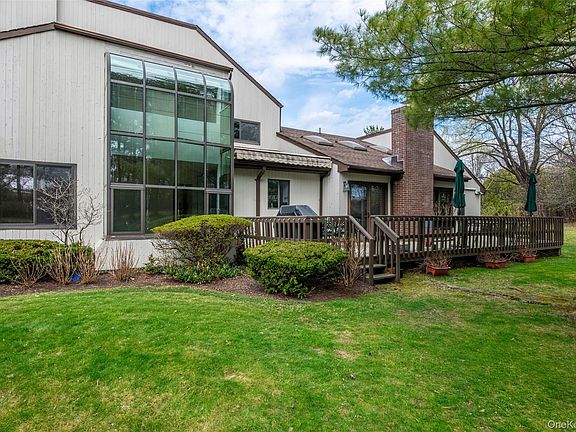 3rd image of 7 Brookridge Road