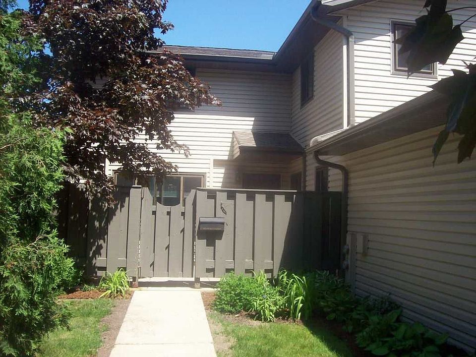 Great location- right by the pool!