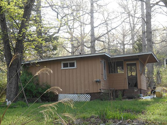 3rd image of 523 County Road 569