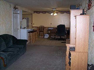4th image of 917 Markle Ave