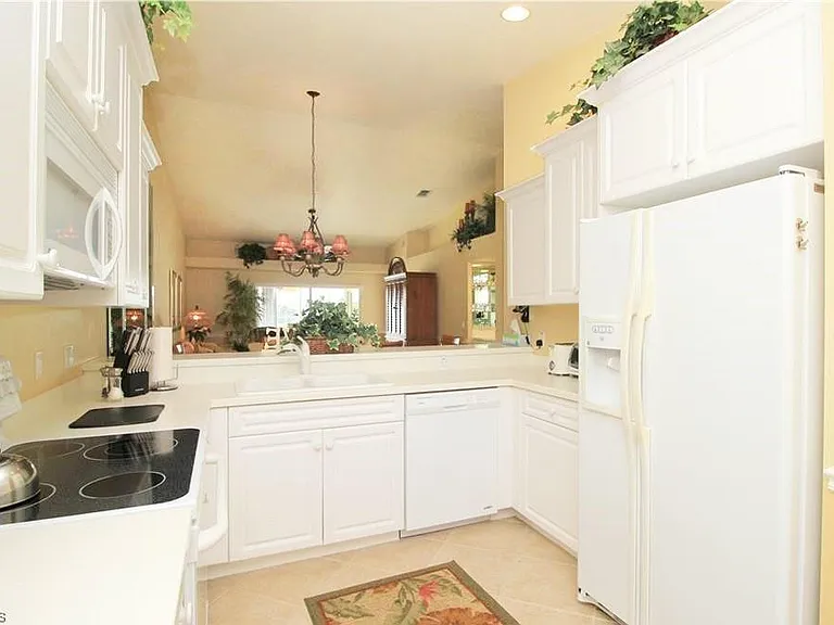 2820 Cypress Trace Cir #2023 — Photo 5