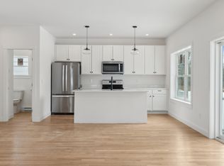 31 Arnies Aly UNIT 1B3, Westbrook, ME 04092