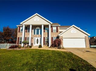18 Sea Pines Ct, O'Fallon, MO 63368