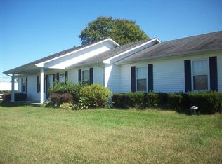 1373 Irvine Rd, Clay City, KY 40312