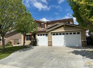 12112 Lotus Vine St, Bakersfield, CA 93311