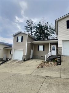 25 Marie Dr, Hurricane, WV, 25526
