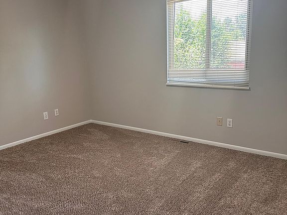5th image of 10273 W 58th Pl