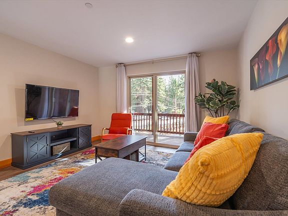 5th image of 6980 Toyon Rd