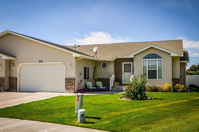 1st image of 206 S Bridger Dr