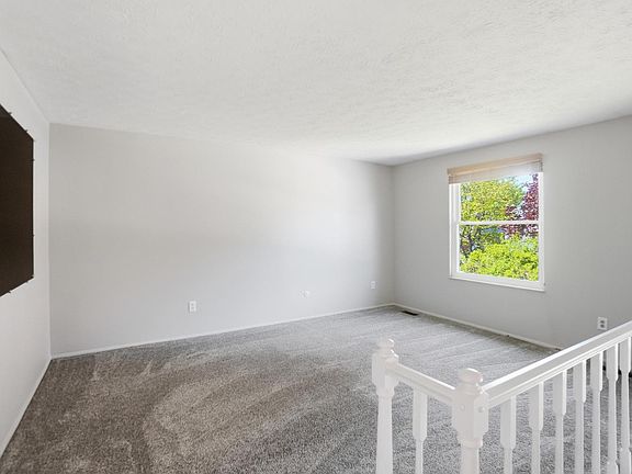 5th image of 5454 Brook Point Rd