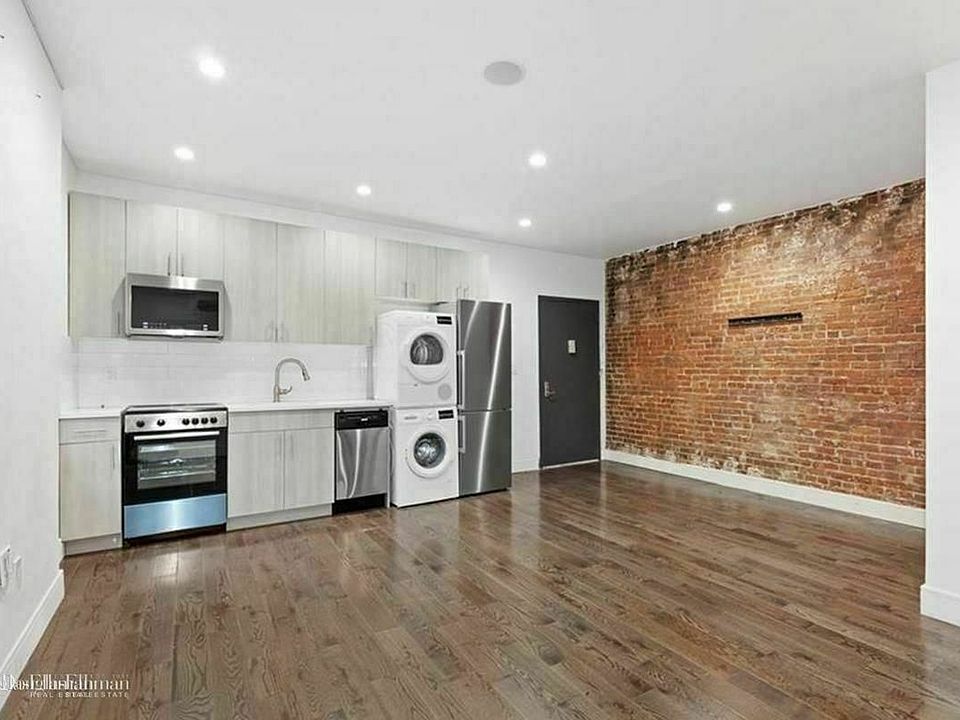 1st image of 462 W 49th St APT 3F