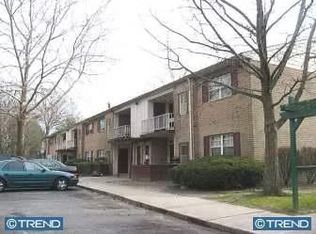 1720 Arborwood, Clementon, NJ 08021