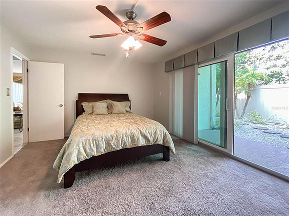 4th image of 700 Starkey Rd APT 1412