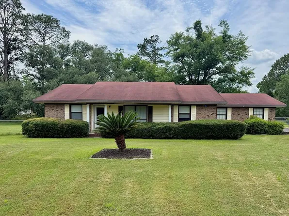 3109 Oakwood Ter, Valdosta, GA 31605