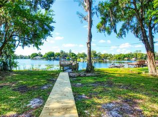 5640 Half Moon Lake Rd, Tampa, FL 33625