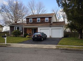 6 Quaint Ln, Hamilton, NJ 08690
