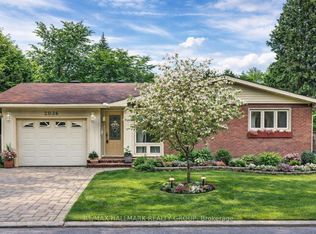 2036 Kings Grove Cres, Ottawa, ON K1J6G1