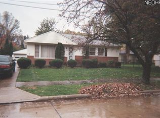 4288 Swaffield Rd, Cleveland, OH 44121