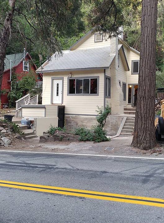 1st image of 891 Fern Dr