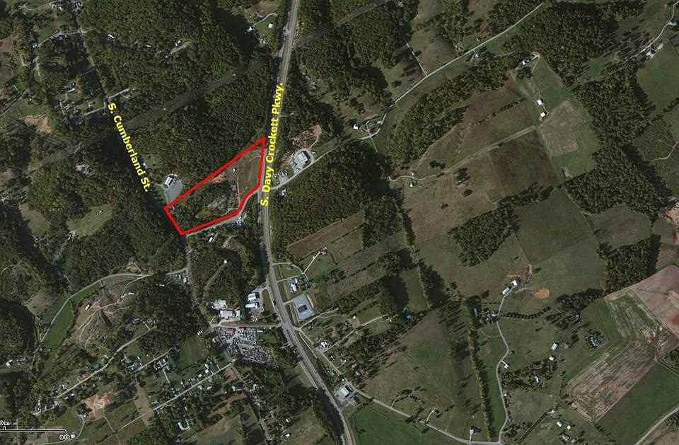 1st image of S Davy Crockett Pkwy