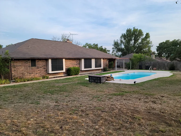 7708 El Dorado Dr — Photo 12