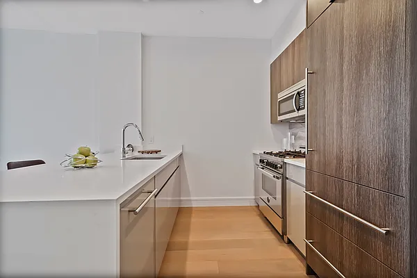 Rented by Daniel Gale Sotheby's International Realty | media 3