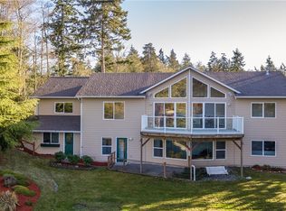 729 Hughes Aly, Oak Harbor, WA 98277