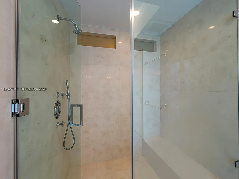 100 S Pointe Dr #3407 — Photo 17