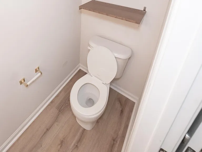 2922 Duvalla Ave — Photo 10