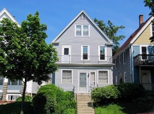 2954 N Fratney St, Milwaukee, WI 53212