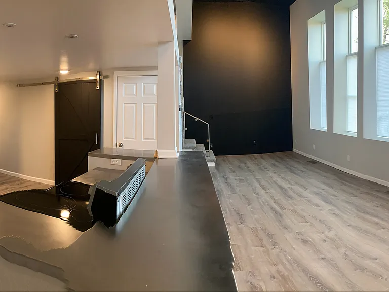 240 W School St #238 — Photo 12