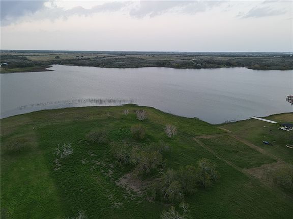 4th image of 9 & 10 Nakishwana Cir