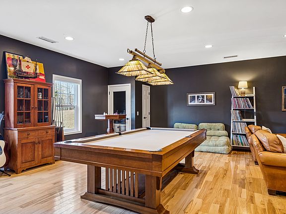 27th image of 3402 Blackburn Rd