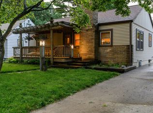 820 W Columbia Ave, Champaign, IL