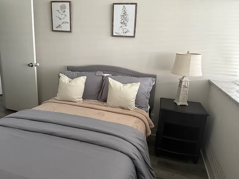 Comfortable & Cozy Bedroom 1