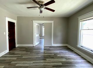 1228-1232 Alpine NW, Grand Rapids, MI 49504